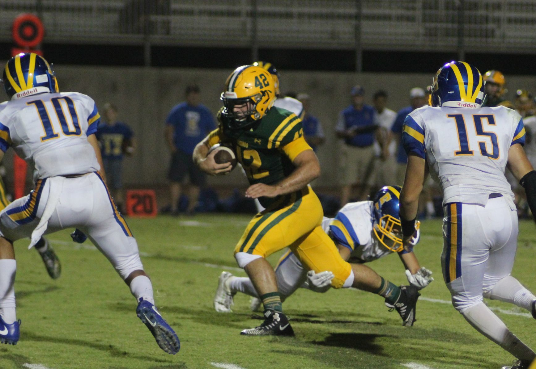Kingsburg hosts homecoming game